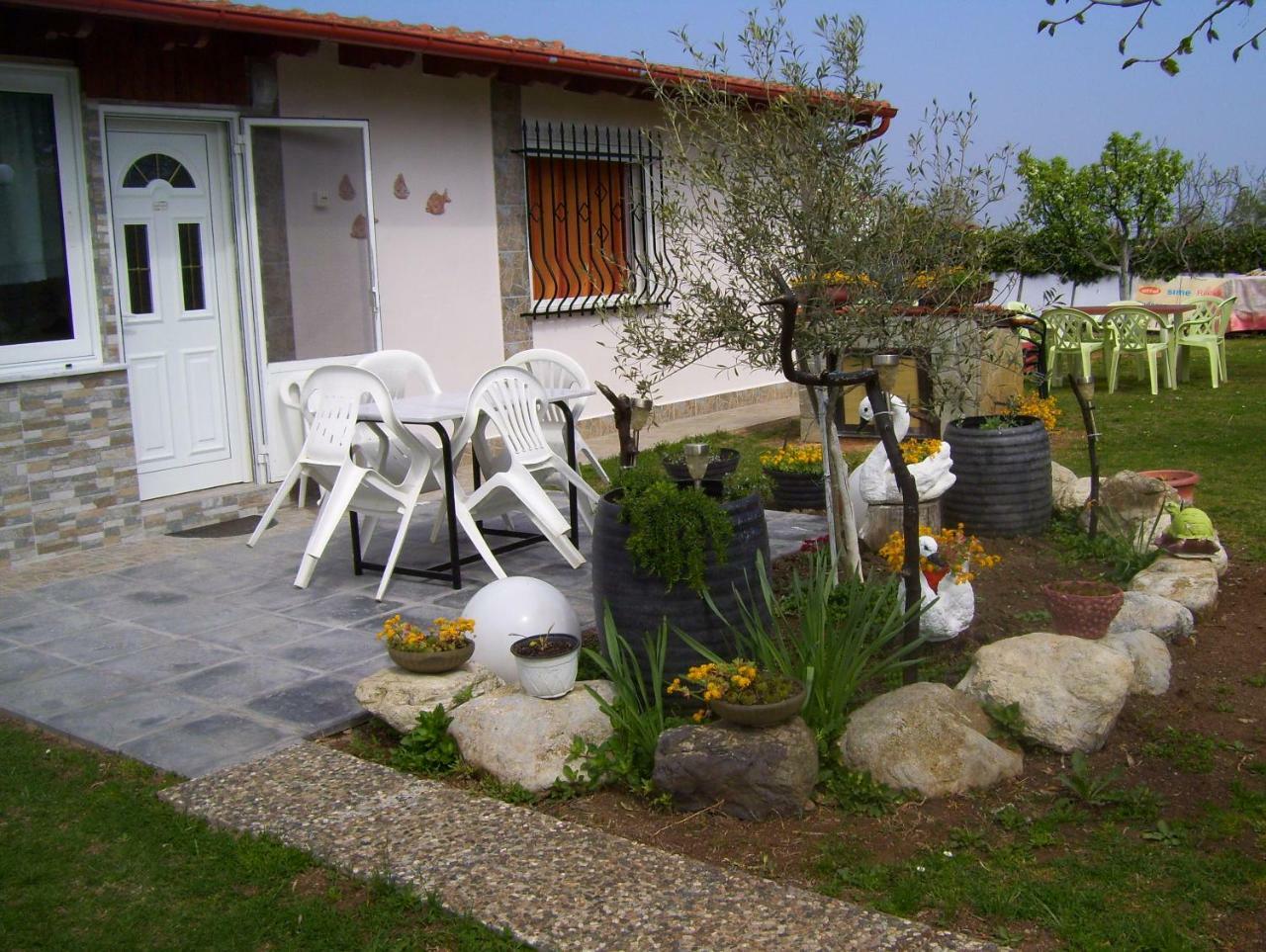 Verginia Studios Korinos Exterior photo